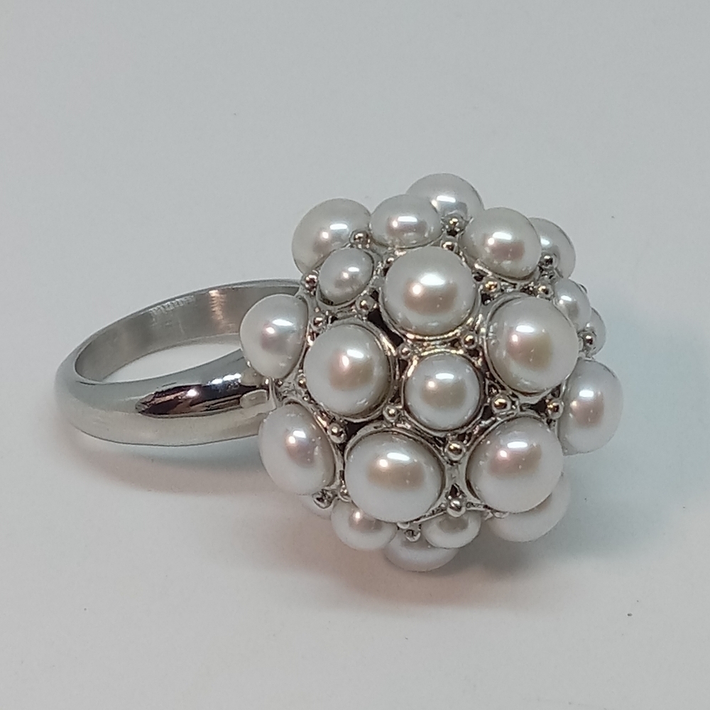 * Honora cultured freshwater pearls stainless steel high dome ring size 6